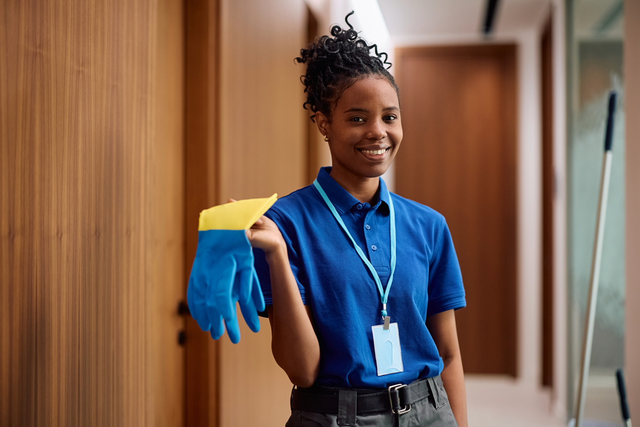 what is a commercial cleaner